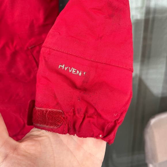 Red The North Face waterproof ski jacket kid #skiing - Picture 3 of 7